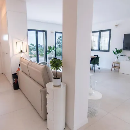 Apartmán Maisonnette With Swimming Pool *